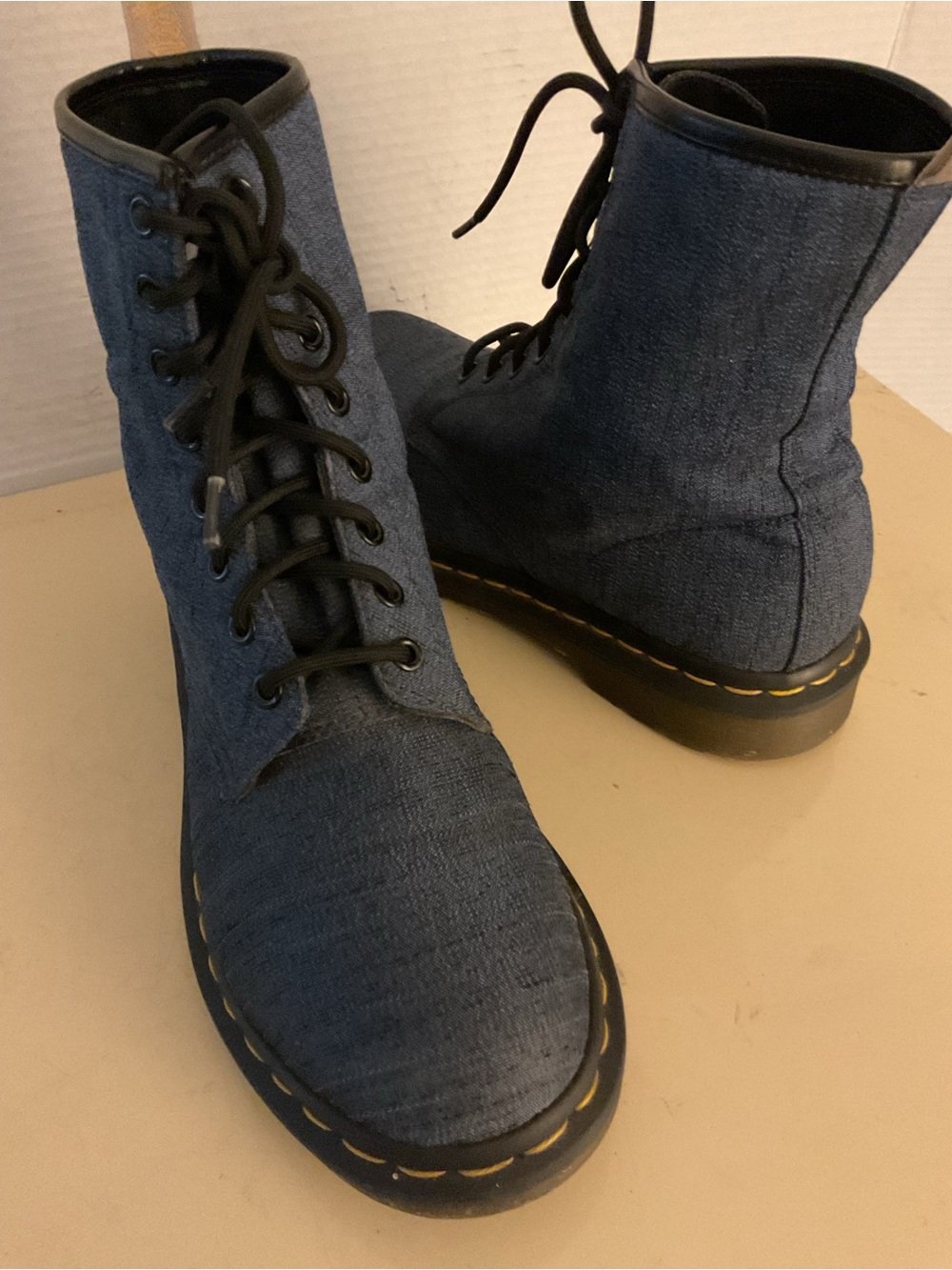Dr. Martens women  Navy Blue Denim vegan Combat Boots US 9